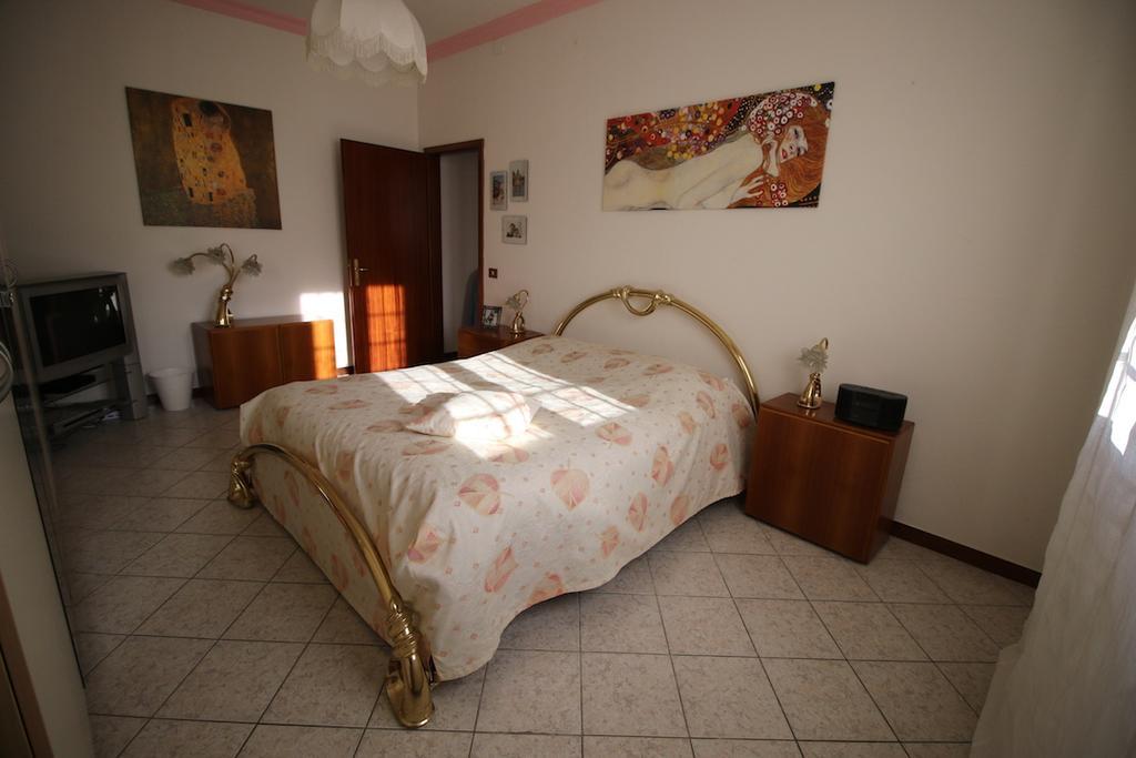 B&B Goccia Savigno Bilik gambar